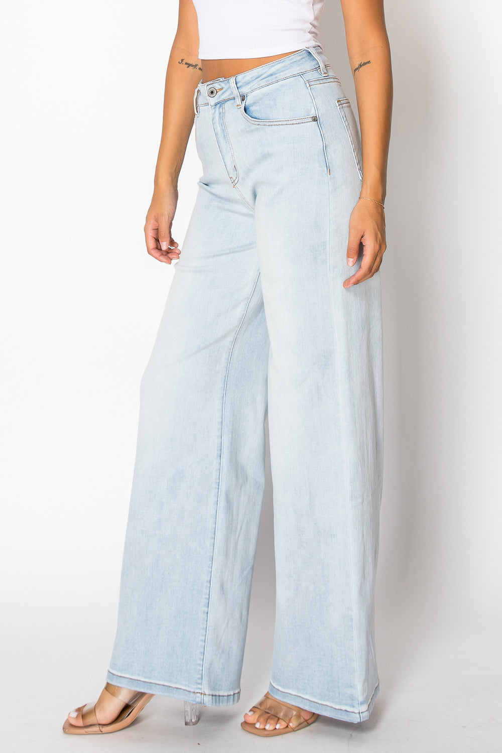 CANNA Vintage Light Blue Wide-Leg High-Waist Jeans